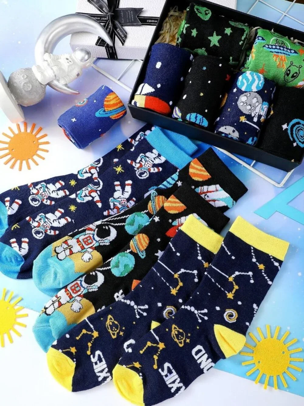 Colorful Galaxy Pattern Crew Socks - 10 Pairs Funny Space Socks for Teens, Gift